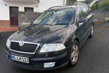 Skoda Octavia 236.000 km 3.900 &euro; Bad Endbach 35080