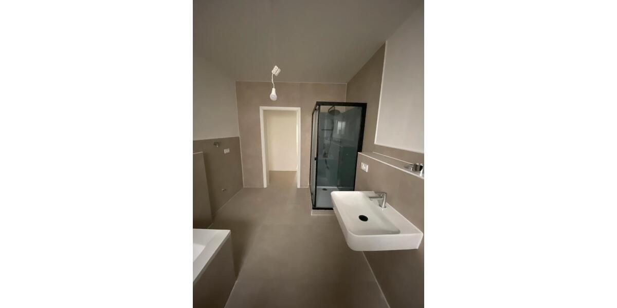 Etagenwohnung Weilburg - 3.5 Zimmer, 130 m&sup2;, 1.300&euro; | Angebot:26121904