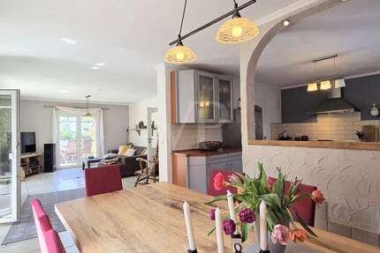 Haus Usingen - 5 Zimmer, 187 m&sup2;, 659.000&euro; | Angebot:26951946