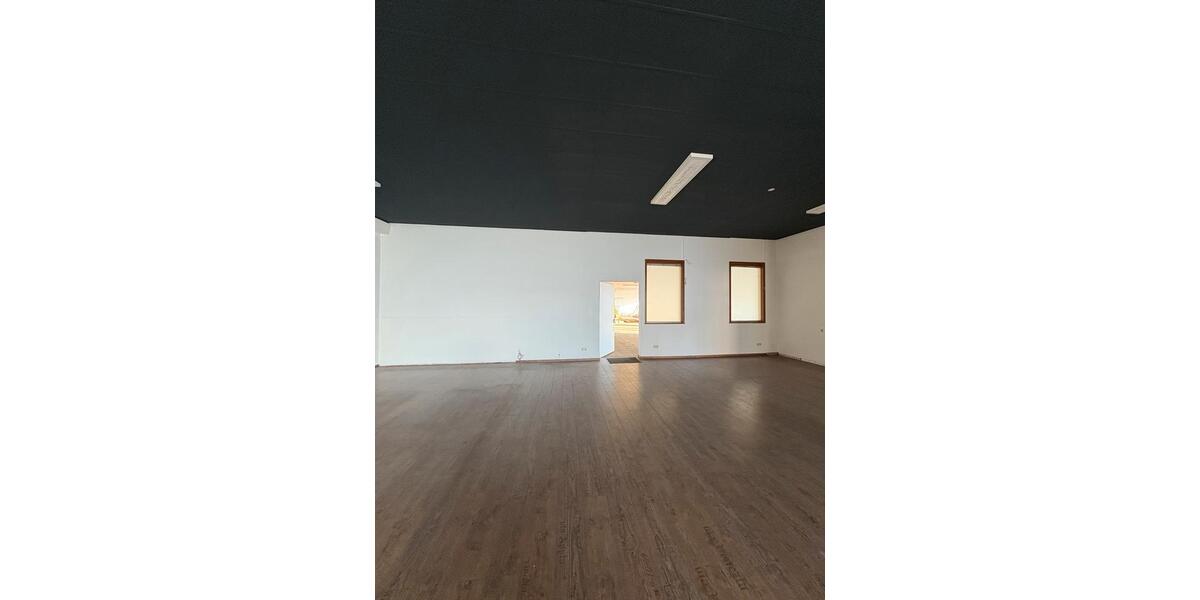 Gewerbeobjekt Hüttenberg - 850&euro; | Angebot:25230260