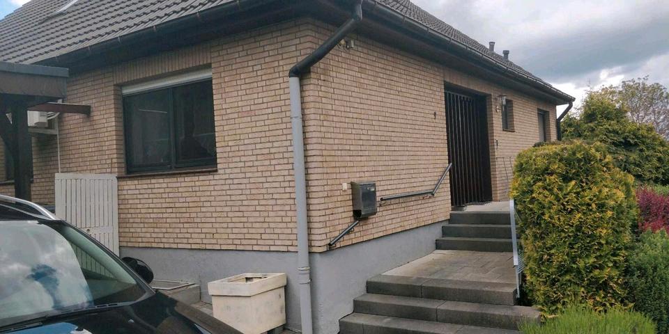 Einfamilienhaus Langgöns - 9 Zimmer, 250 m&sup2;, 480.000&euro; | Angebot:26617696