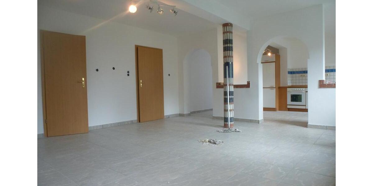 Erdgeschoßwohnung Weilburg - 2.5 Zimmer, 129 m&sup2;, 600&euro; | Angebot:26367346
