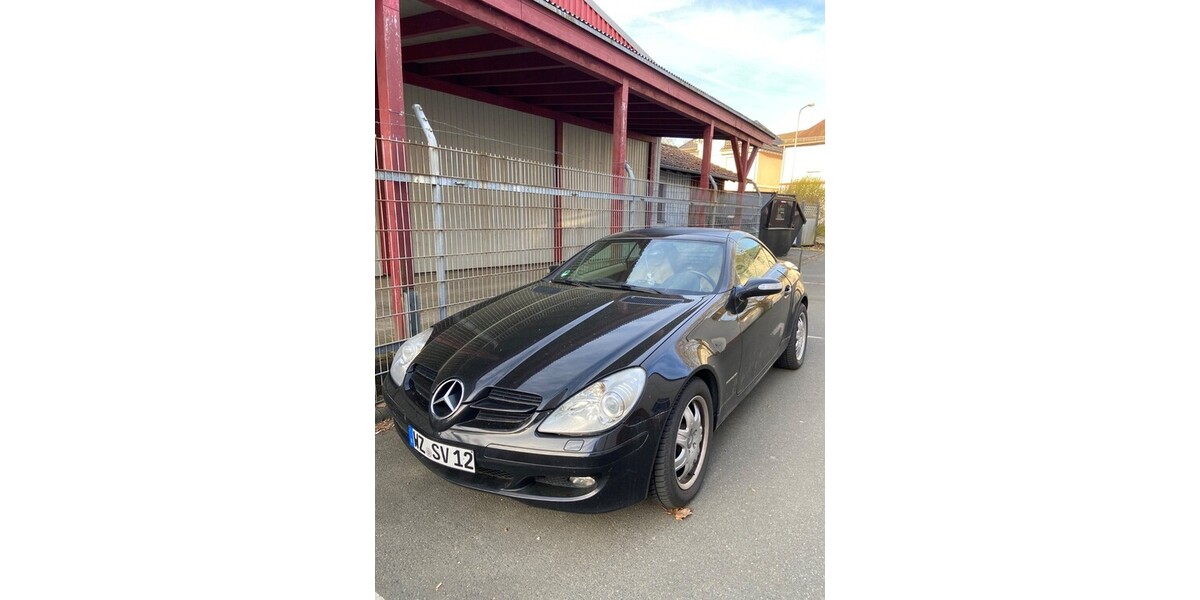 Mercedes-Benz SLK 200 186.000 km 5.600 &euro; Wetzlar 35578