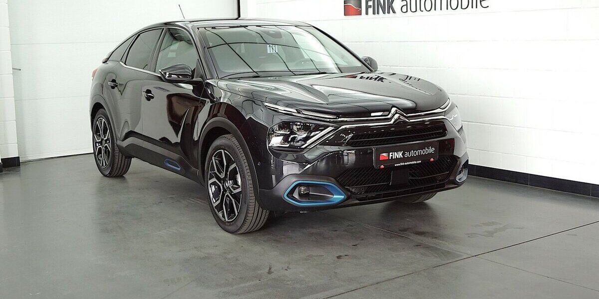 Citroen e-C4 e- 136 Shine 50 KWh LED CARPLAY 43.800 km 16.890 &euro; Lich 35423