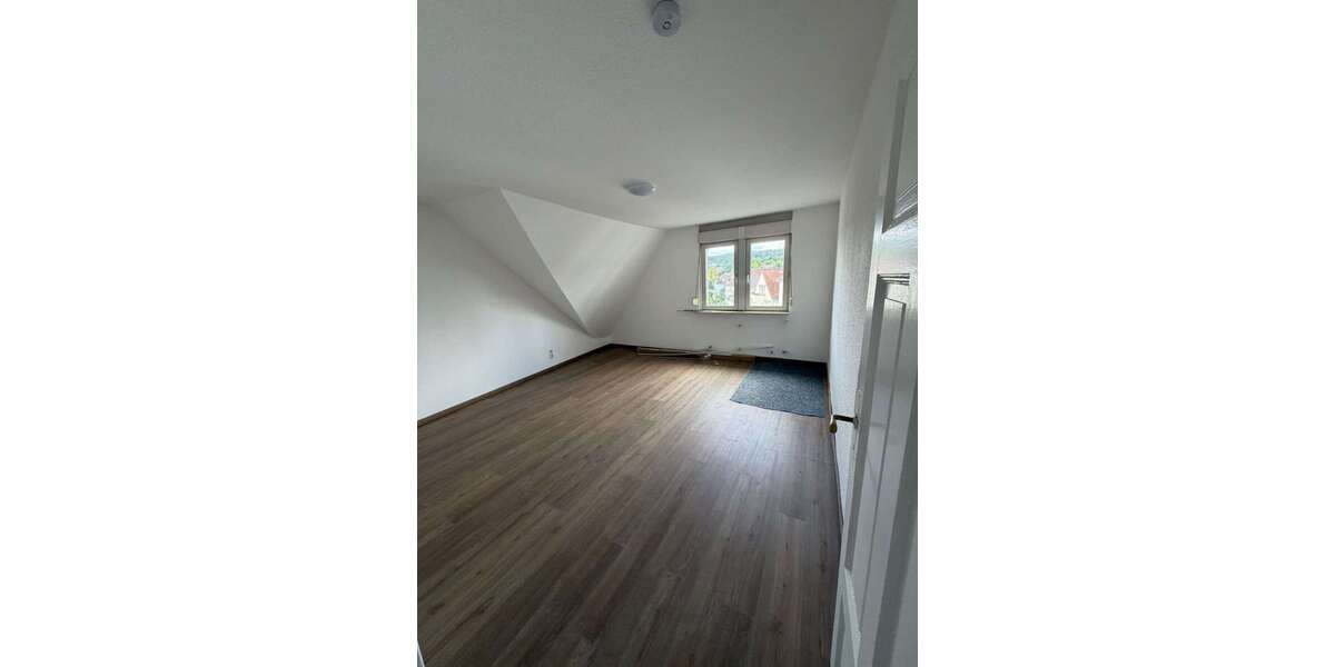 Etagenwohnung Bad Nauheim - 2 Zimmer, 67 m&sup2;, 800&euro; | Angebot:26847723