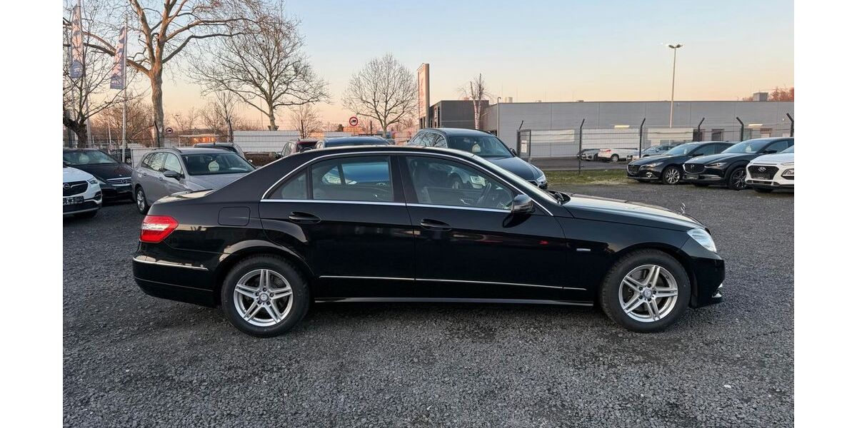 Mercedes-Benz E 250 89.000 km 13.900 &euro; Lollar 35457