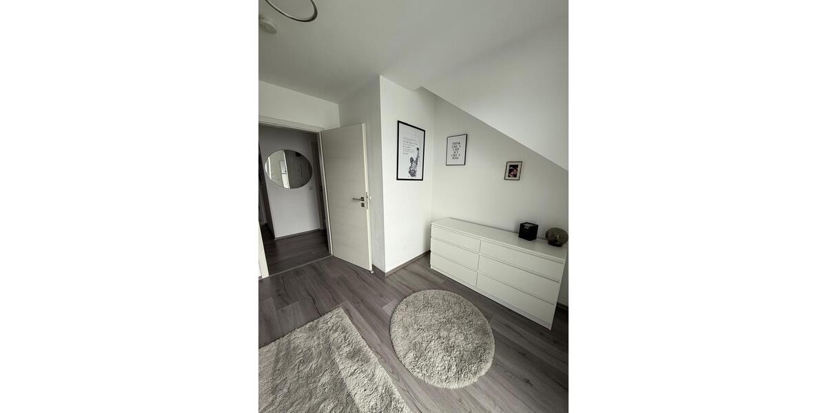 Dachgeschoßwohnung Biebertal - 4 Zimmer, 81 m&sup2;, 339.000&euro; | Angebot:25652626