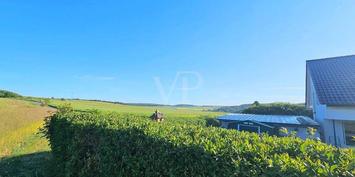 Mehrfamilienhaus, Wohnhaus Weilrod Rod an der Weil - 1 Zimmer, 290 m&sup2;, 440.000&euro; | Angebot:25695529