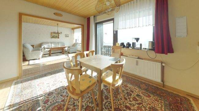 Einfamilienhaus Bad Endbach - 8 Zimmer, 204 m&sup2;, 213.000&euro; | Angebot:25726242