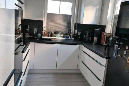 Wohnung Hohenahr - 2.5 Zimmer, 76 m&sup2;, 245.000&euro; | Angebot:26818406