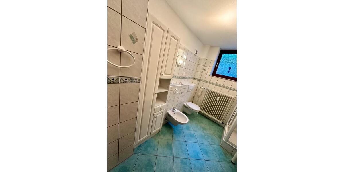 Mehrfamilienhaus, Wohnhaus Wetzlar Nauborn - 8 Zimmer, 219 m&sup2;, 550.000&euro; | Angebot:26539622
