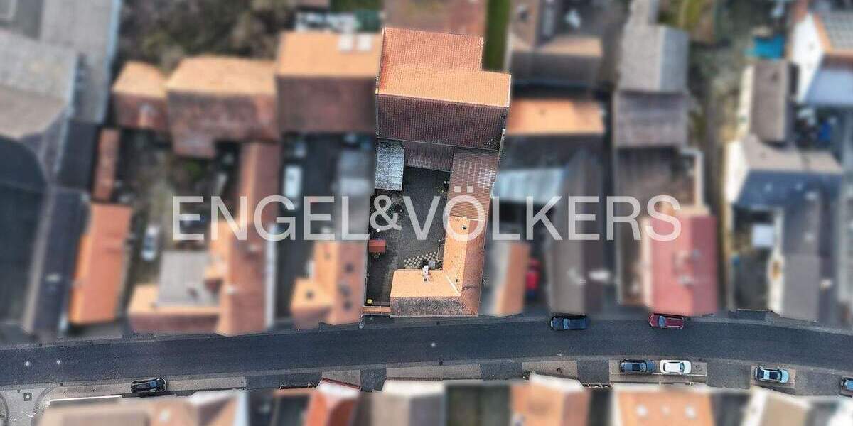 Mehrfamilienhaus, Wohnhaus Bad Nauheim Nieder-Mörlen - 5 Zimmer, 150 m&sup2;, 280.000&euro; | Angebot:25676886