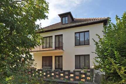 Haus Giessen Anneröder Siedlung - 10 Zimmer, 225 m&sup2;, 899.000&euro; | Angebot:27362706
