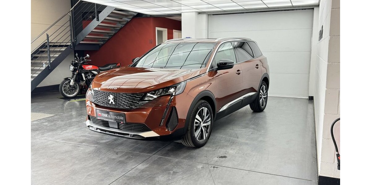 Peugeot 5008 Puretech 130 Allure CarPlay Cam 17.210 km 21.470 &euro; Lich 35423
