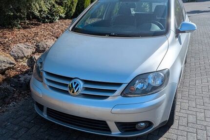 VW Golf Plus 71.000 km 6.000 &euro; Dillenburg 35684