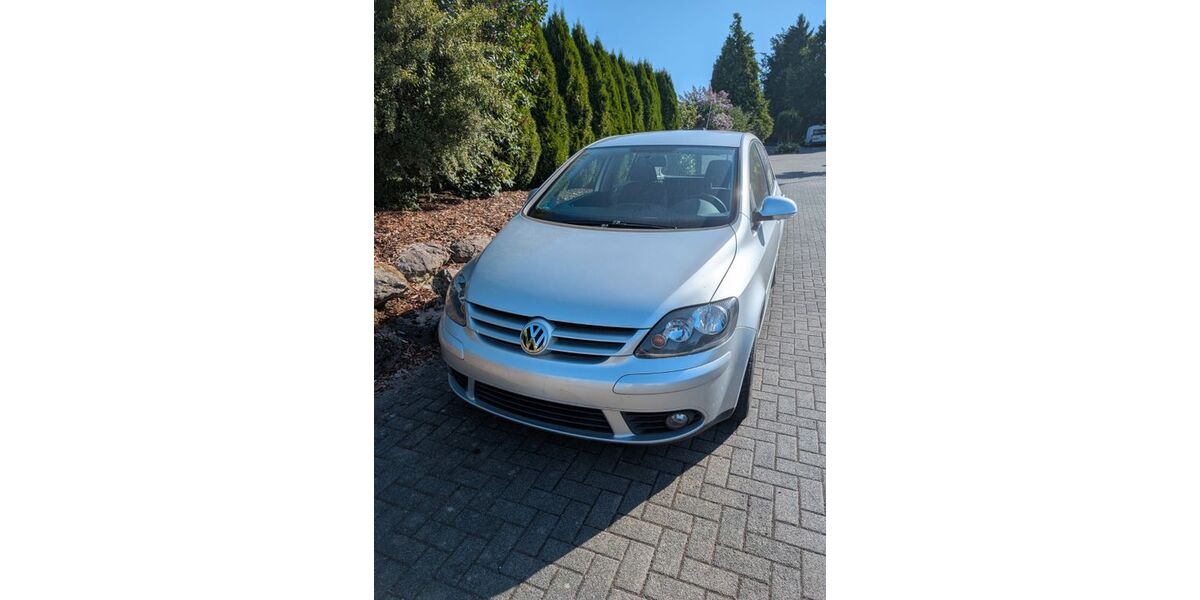 VW Golf Plus 71.000 km 6.000 &euro; Dillenburg 35684