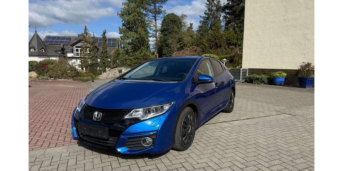 Honda Civic 90.000 km 13.333 &euro; Leun 35638