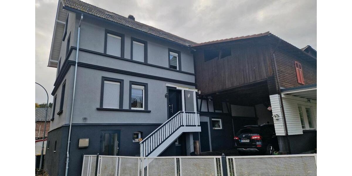 Bauernhaus, Landhaus Bad Endbach - 4 Zimmer, 95 m&sup2;, 240.000&euro; | Angebot:23216884
