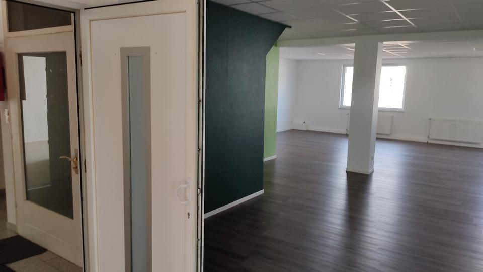 Gewerbeobjekt Lich - 7&euro; | Angebot:22481714