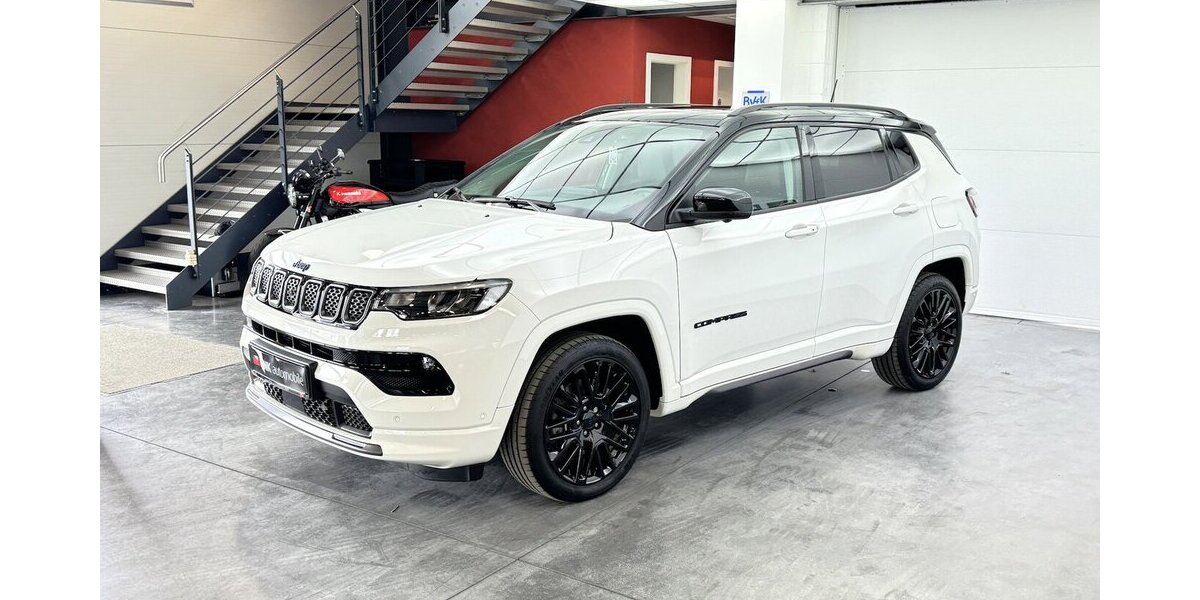 Jeep Compass S Plug-IN Hybrid 4WD 1.Hand Panoramadach 36.500 km 26.290 &euro; Lich 35423