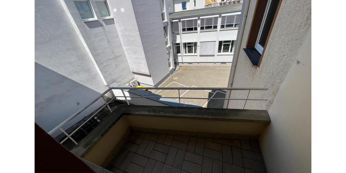 Etagenwohnung Gießen - 3 Zimmer, 70 m&sup2;, 925&euro; | Angebot:25420654