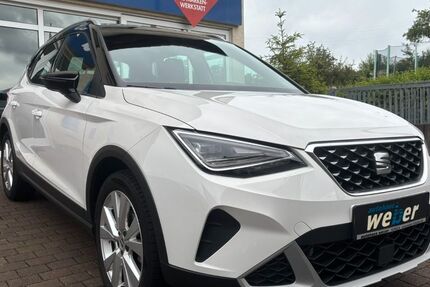 Seat Arona 29.997 km 16.460 &euro; Hungen 35410