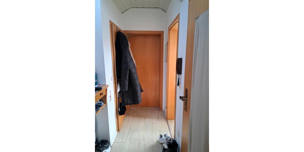 Dachgeschoßwohnung Gießen Allendorf - 2 Zimmer, 64 m&sup2;, 700&euro; | Angebot:25920476