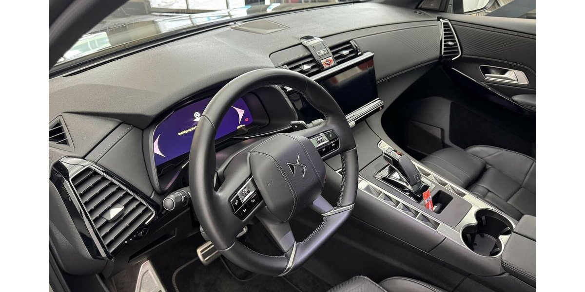 DS Automobiles DS7 Blue HDI 130 Étoile LED Nachtsicht Pano 29.800 km 29.870 &euro; Lich 35423