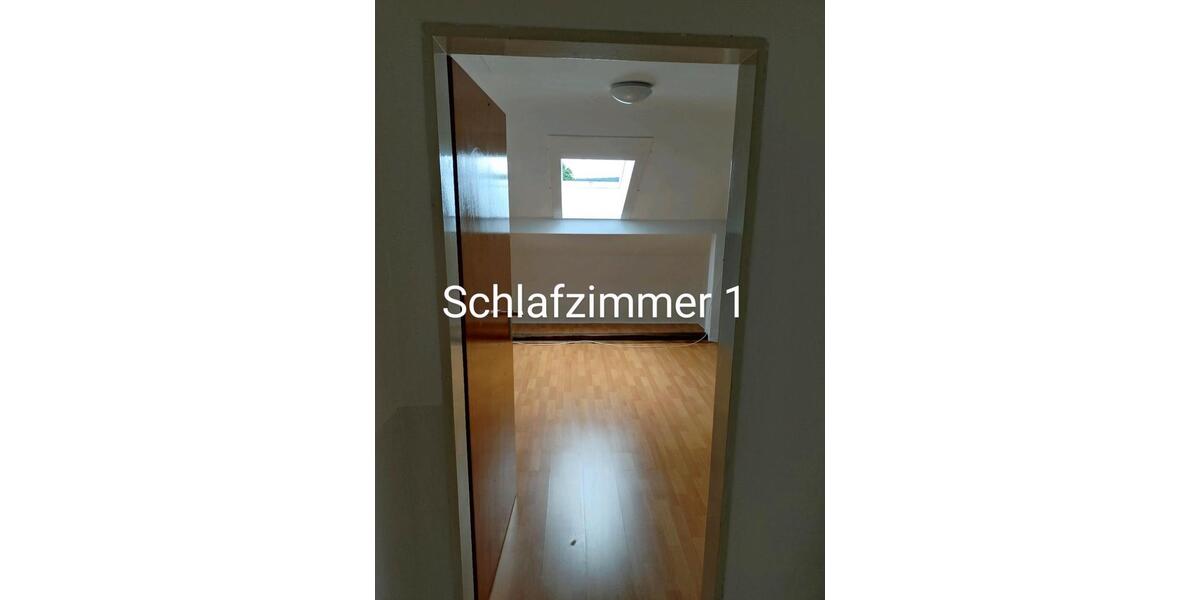 Dachgeschoßwohnung Butzbach - 3.5 Zimmer, 79 m&sup2;, 205.000&euro; | Angebot:24576141