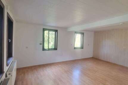 Haus Gladenbach Frohnhausen Hessen - 5 Zimmer, 126 m&sup2;, 1.130&euro; | Angebot:26992692