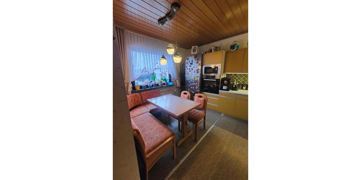 Einfamilienhaus Waldsolms - 5 Zimmer, 100 m&sup2;, 354.000&euro; | Angebot:24552424