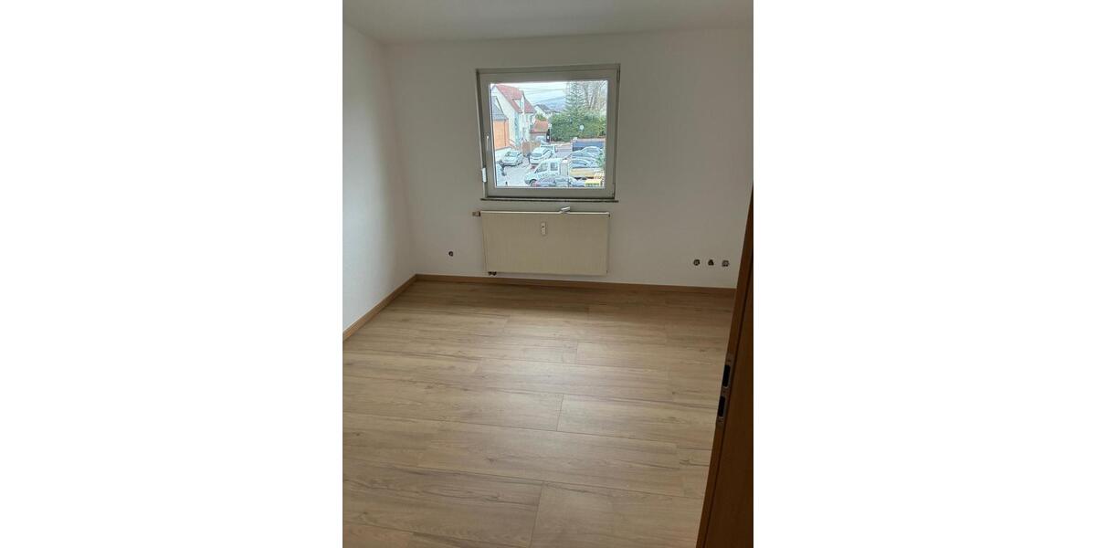 Dachgeschoßwohnung Gießen Allendorf - 4 Zimmer, 115 m&sup2;, 950&euro; | Angebot:26047263