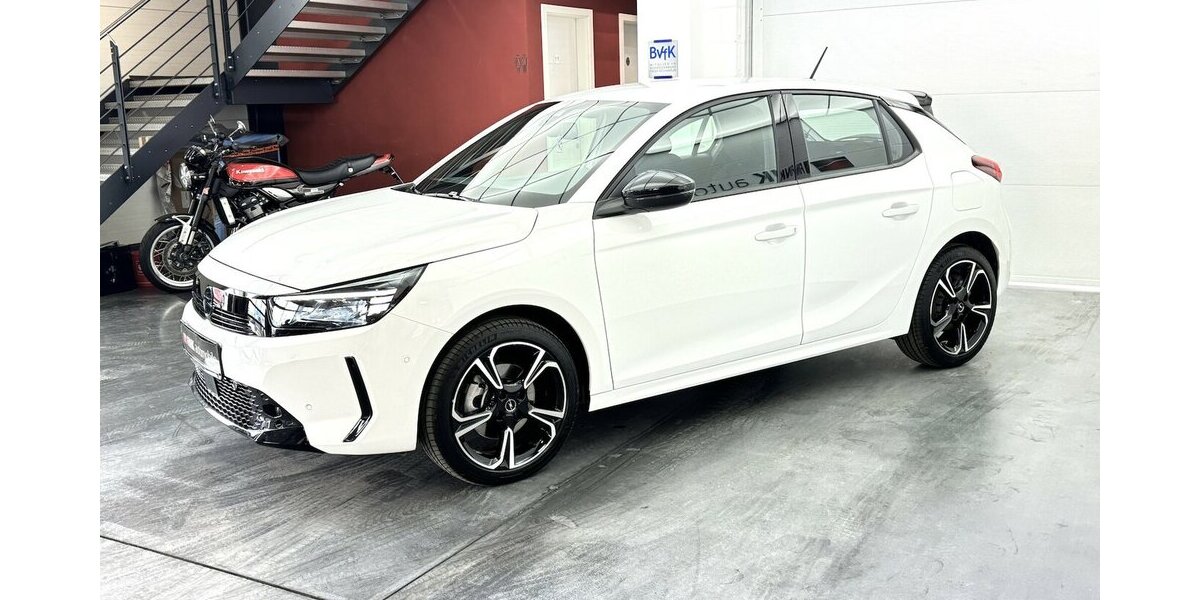 Opel Corsa GS 1.2 Turbo 1.Hand Sitzheizung Carplay 8.600 km 18.679 &euro; Lich 35423