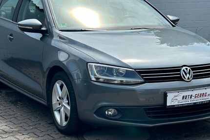 VW Jetta 119.000 km 6.999 &euro; Münzenberg Gambach 35516