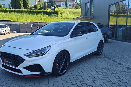 Hyundai i30 71.935 km 28.399 &euro; Mittenaar 35756