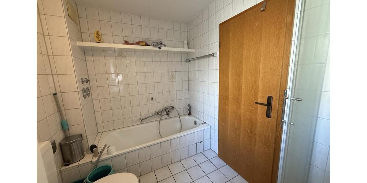 Dachgeschoßwohnung Lahnau - 2 Zimmer, 60 m&sup2;, 730&euro; | Angebot:26705414