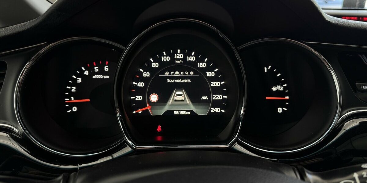 Kia cee´d Sportswagon 1.6 D Platinum Edition Xenon 56.200 km 13.990 &euro; Lich 35423