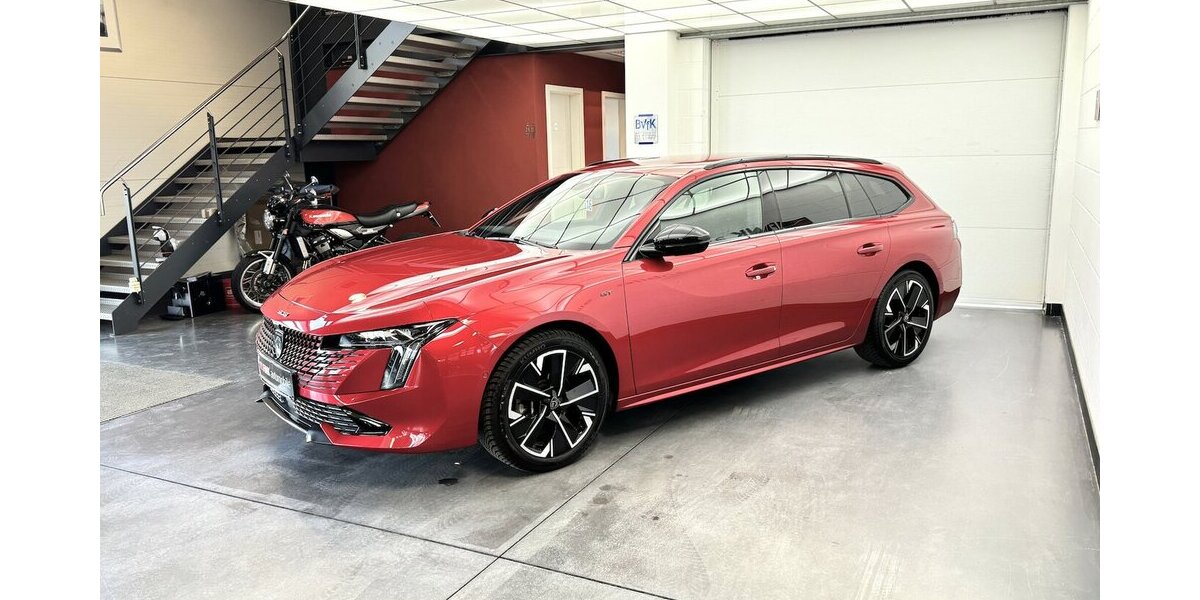 Peugeot 508 SW GT 130 Puretech FULL LED NACHTSICHT 43.900 km 22.590 &euro; Lich 35423