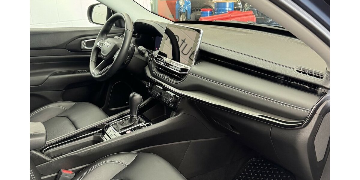 Jeep Compass 1.5L S Mild-Hybrid 48V FWD LED 360 Cam 29.397 km 23.220 &euro; Lich 35423