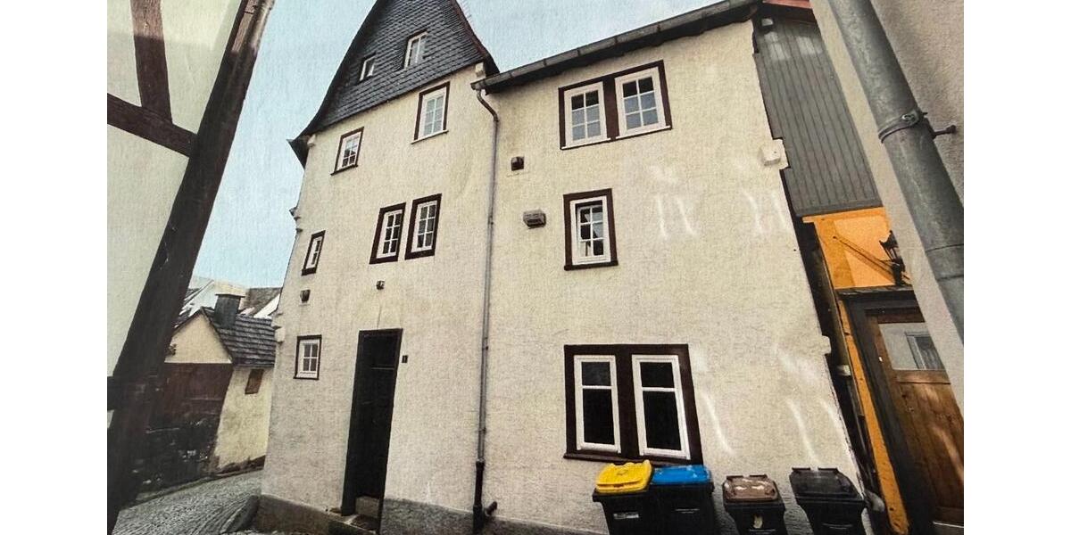 Einfamilienhaus Herborn - 5 Zimmer, 121 m&sup2;, 99.999&euro; | Angebot:26857845