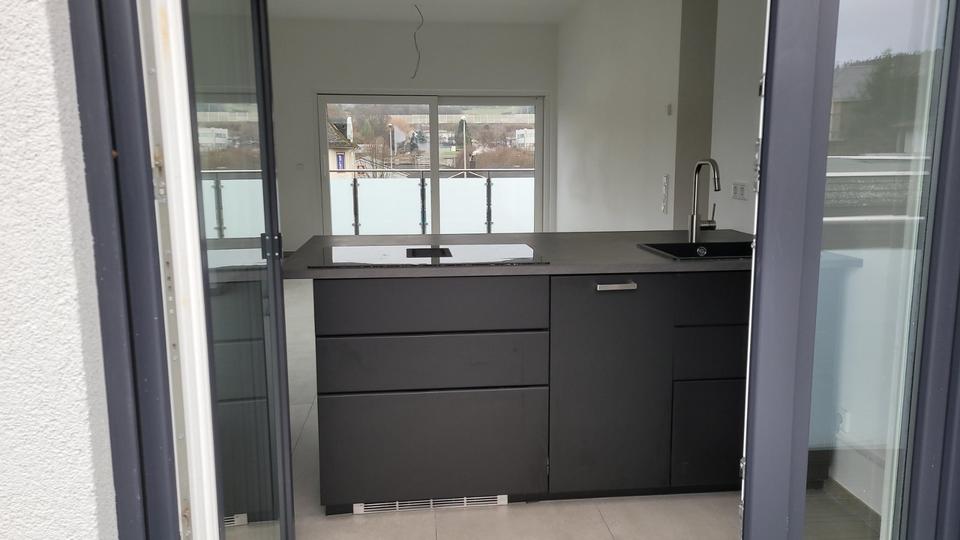 Dachgeschoßwohnung Sinn - 3 Zimmer, 85 m&sup2;, 1.100&euro; | Angebot:25540491