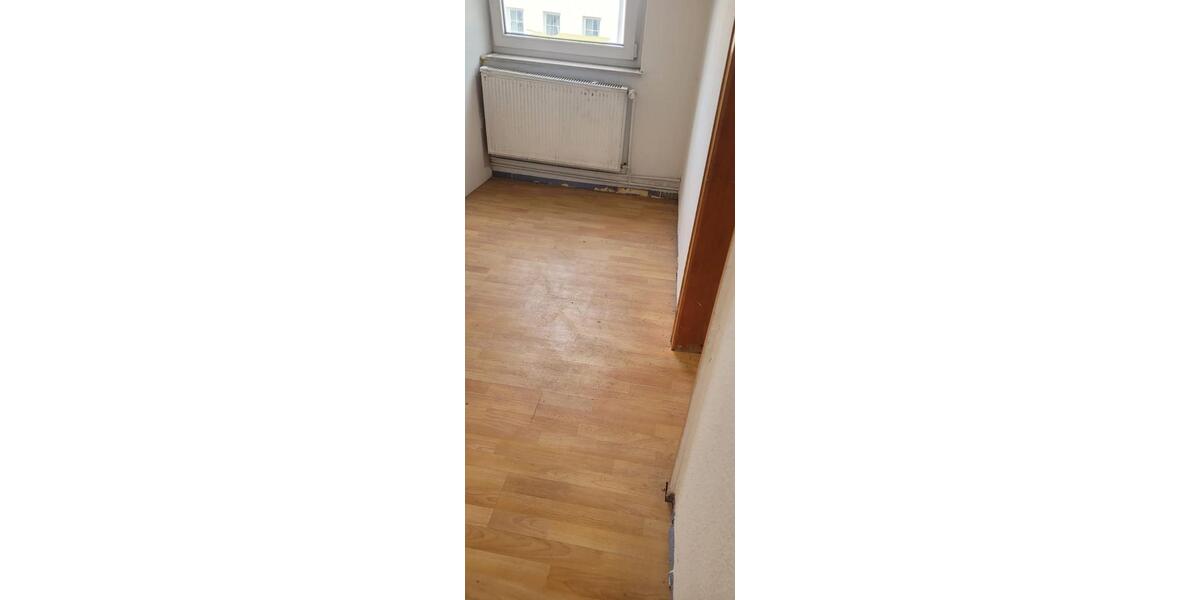 Mehrfamilienhaus, Wohnhaus Solms - 10 Zimmer, 360 m&sup2;, 129.500&euro; | Angebot:21031860