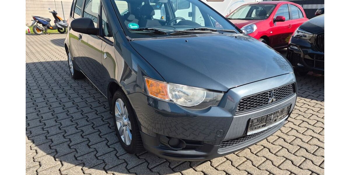 Mitsubishi Colt 109.800 km 3.550 &euro; Dillenburg 35684