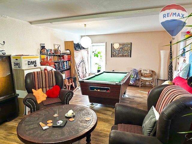 Mehrfamilienhaus, Wohnhaus Runkel Schadeck - 9 Zimmer, 360 m&sup2;, 425.000&euro; | Angebot:25664422