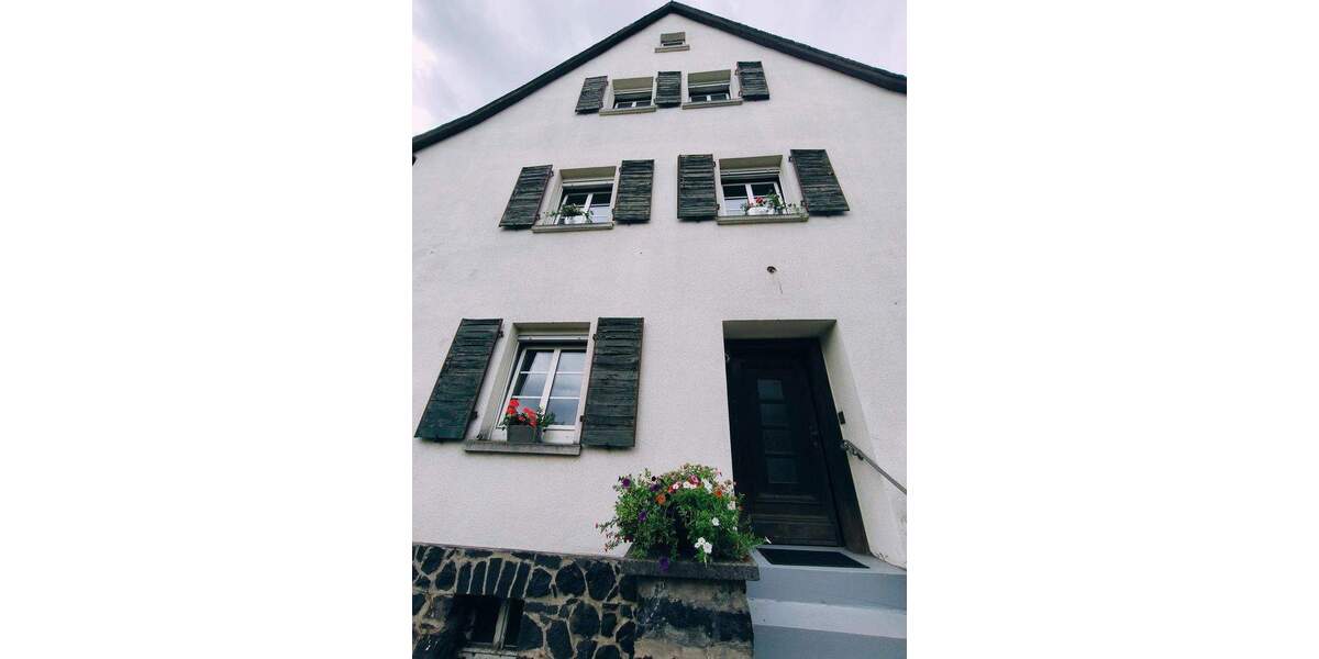 Einfamilienhaus Weilburg - 7 Zimmer, 190 m&sup2;, 408.000&euro; | Angebot:25720661