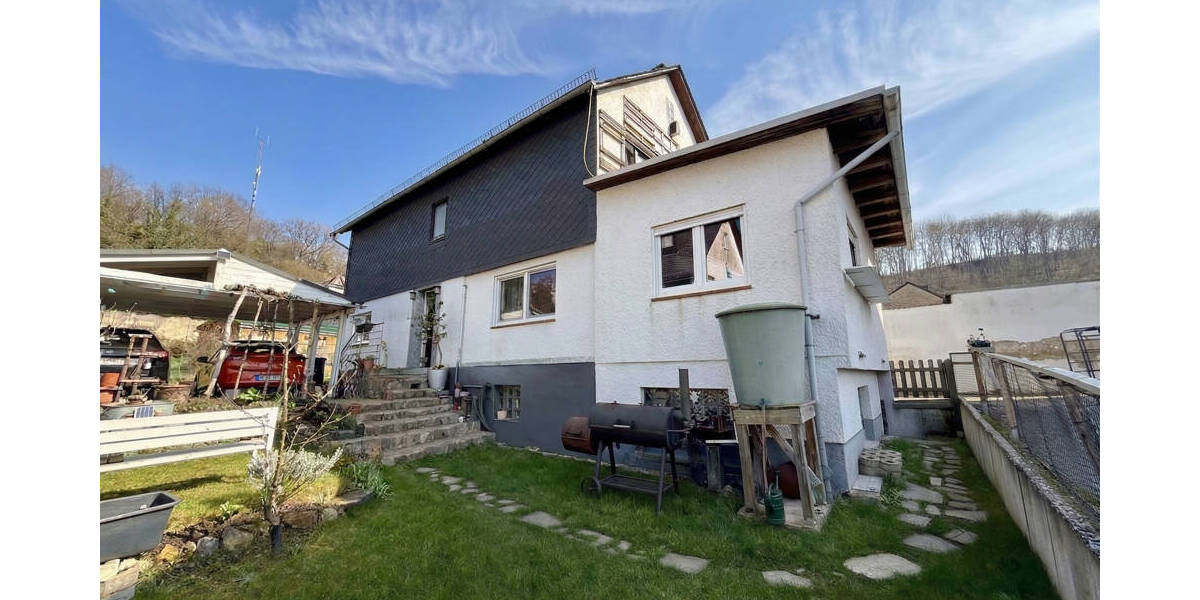 Einfamilienhaus Braunfels / Tiefenbach Tiefenbach - 4 Zimmer, 123 m&sup2;, 149.000&euro; | Angebot:26029504