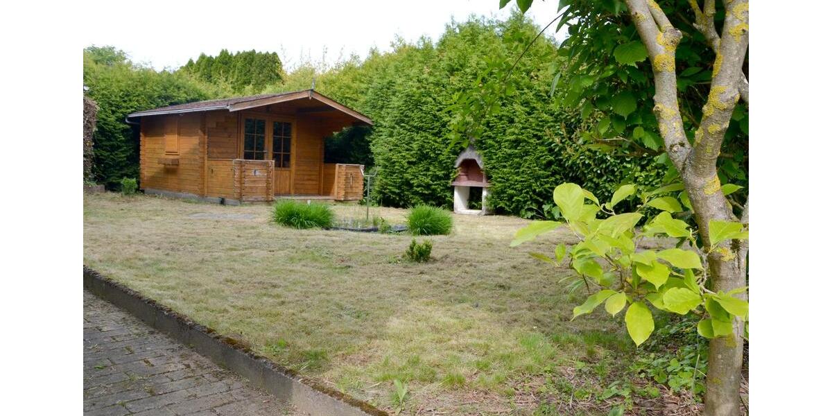 Einfamilienhaus Lahnau - 9 Zimmer, 229 m&sup2;, 490.000&euro; | Angebot:26553842