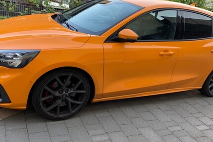 Ford Focus 58.500 km 24.500 &euro; Siegbach 35768