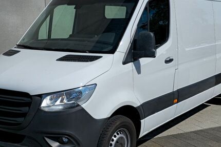 Mercedes-Benz Sprinter 216.000 km 16.999 &euro; Wetzlar 35576