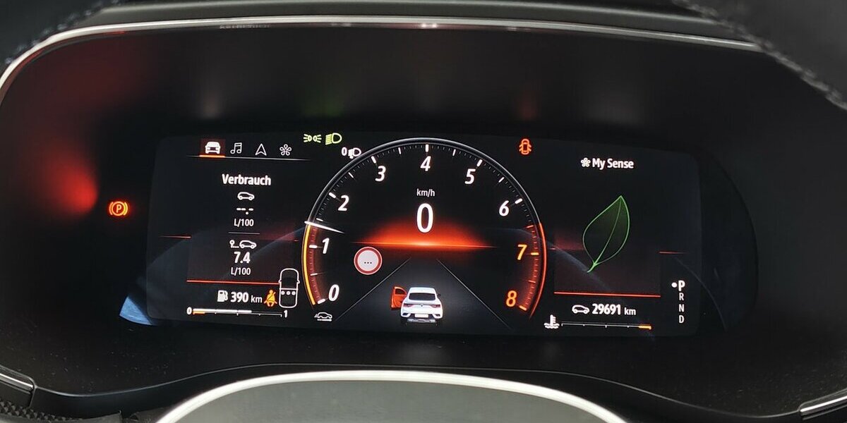 Renault Arkana Mild Hybrid TCe 140 EDC Techno Kamera 29.999 km 21.985 &euro; Lich 35423